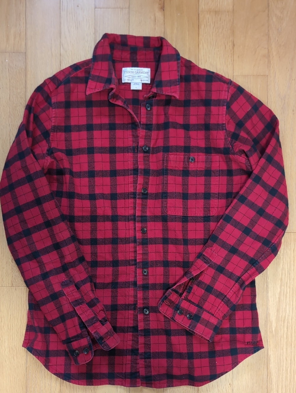 Filson Plaid Guide Shirt. L
